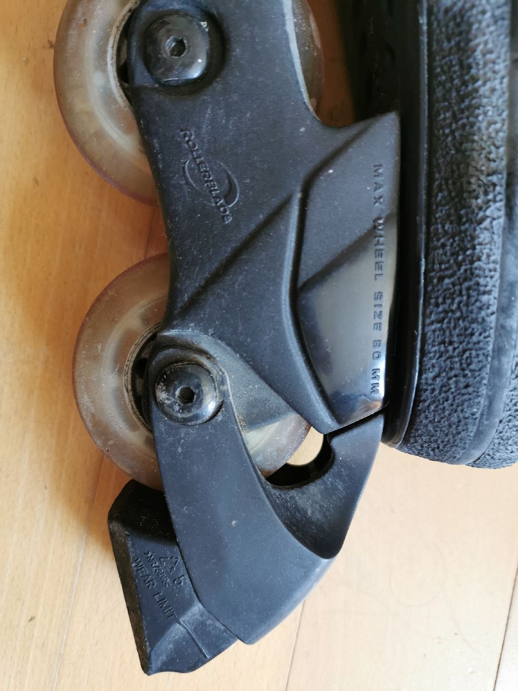 Patins à roul. & inline: Inline Skates Rollerblade Grösse M (EU 38) gebraucht – D'occasion à St. Gallen par Sirupp 2