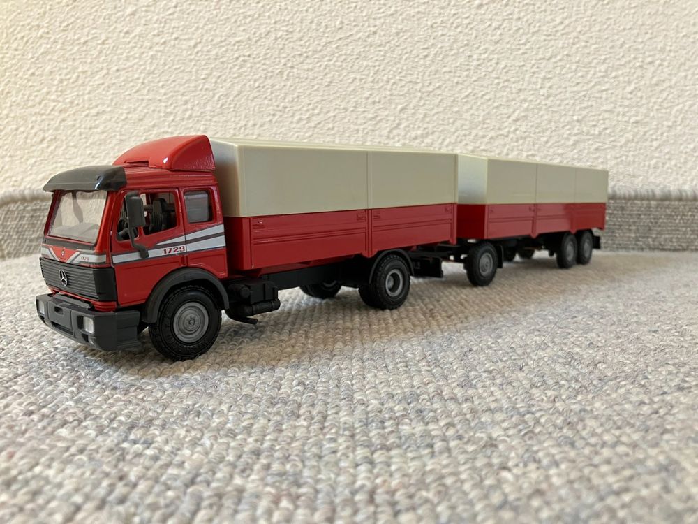 Modèle de benne Mercedes-Benz Arocs 8x4 Meiller