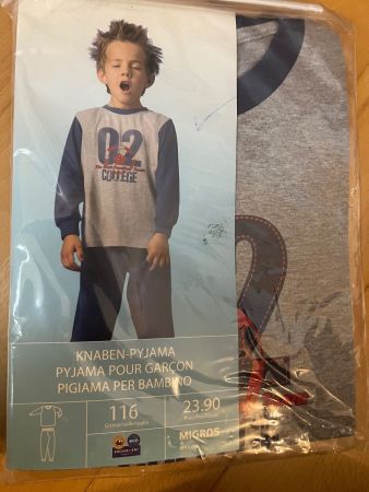 Pyjama in Gr. 116 neu