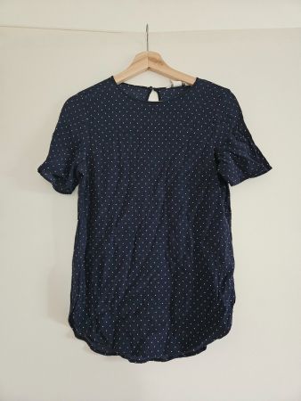 Tolle Bluse Gr.S dunkelblau mit weissen Pünktchen
