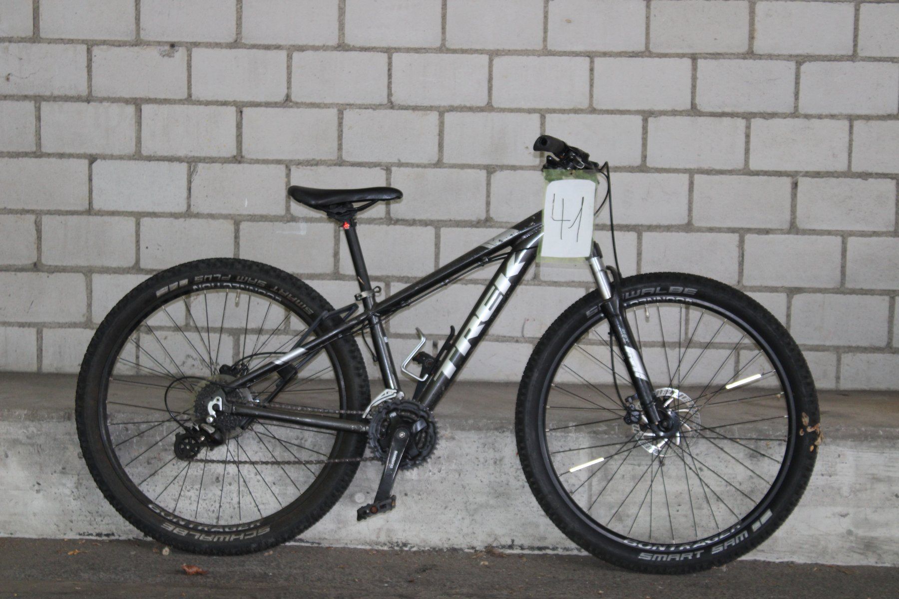 Trek Velos: Occasionsvelo 41 – Defekt aus Winterthur von VeloordnungFundbuero