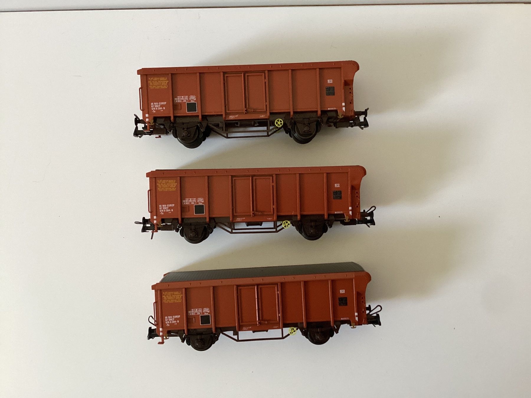 Roco Modellini di ferrovie: Roco Güterwagen SNCF 1:87 H0 – Usato da Effretikon venduto da simtek_de