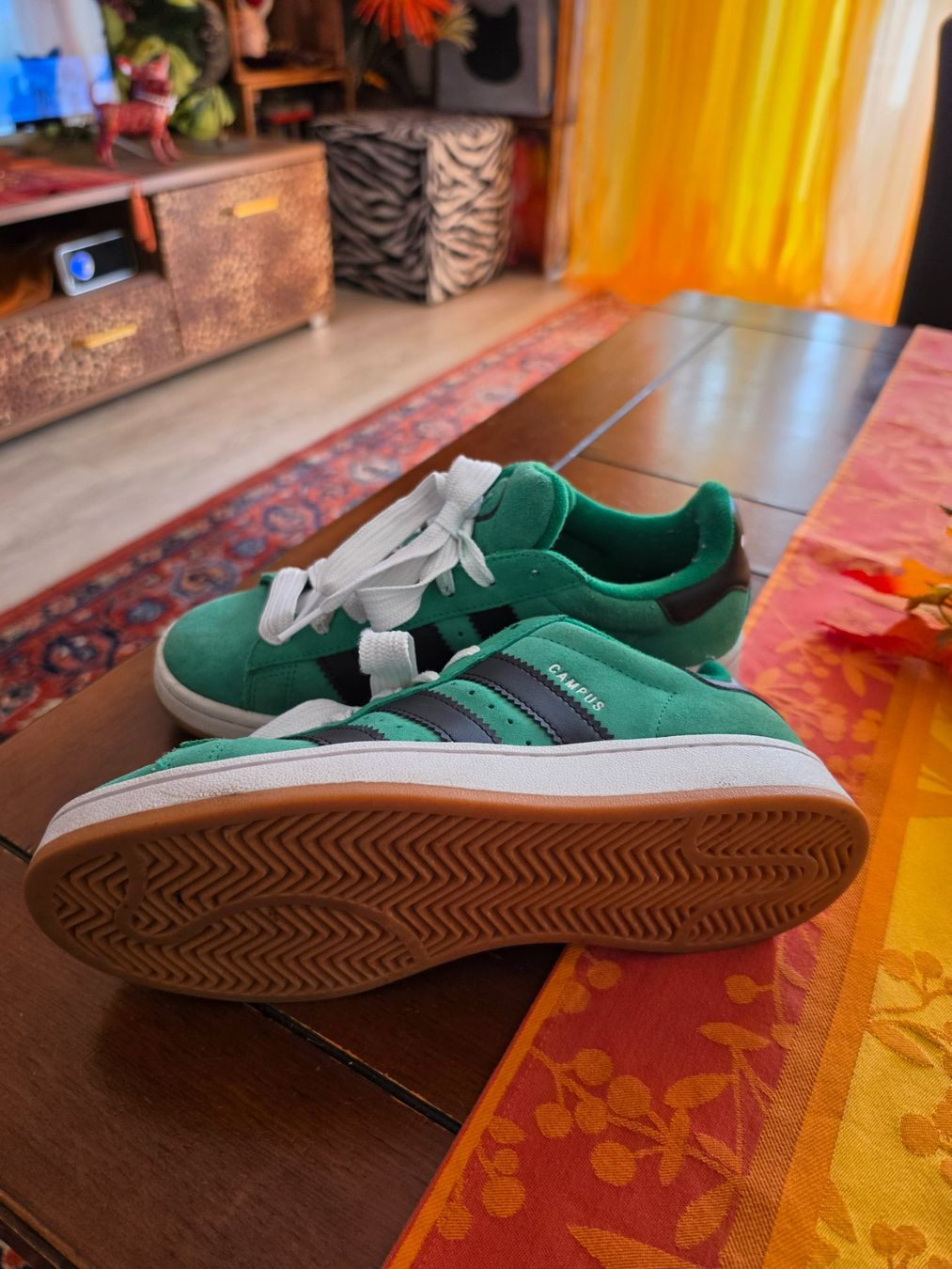 Adidas Chaussures femmes: Adidas Campus Größe 40 – D'occasion à Menziken par Yarasa_ 3