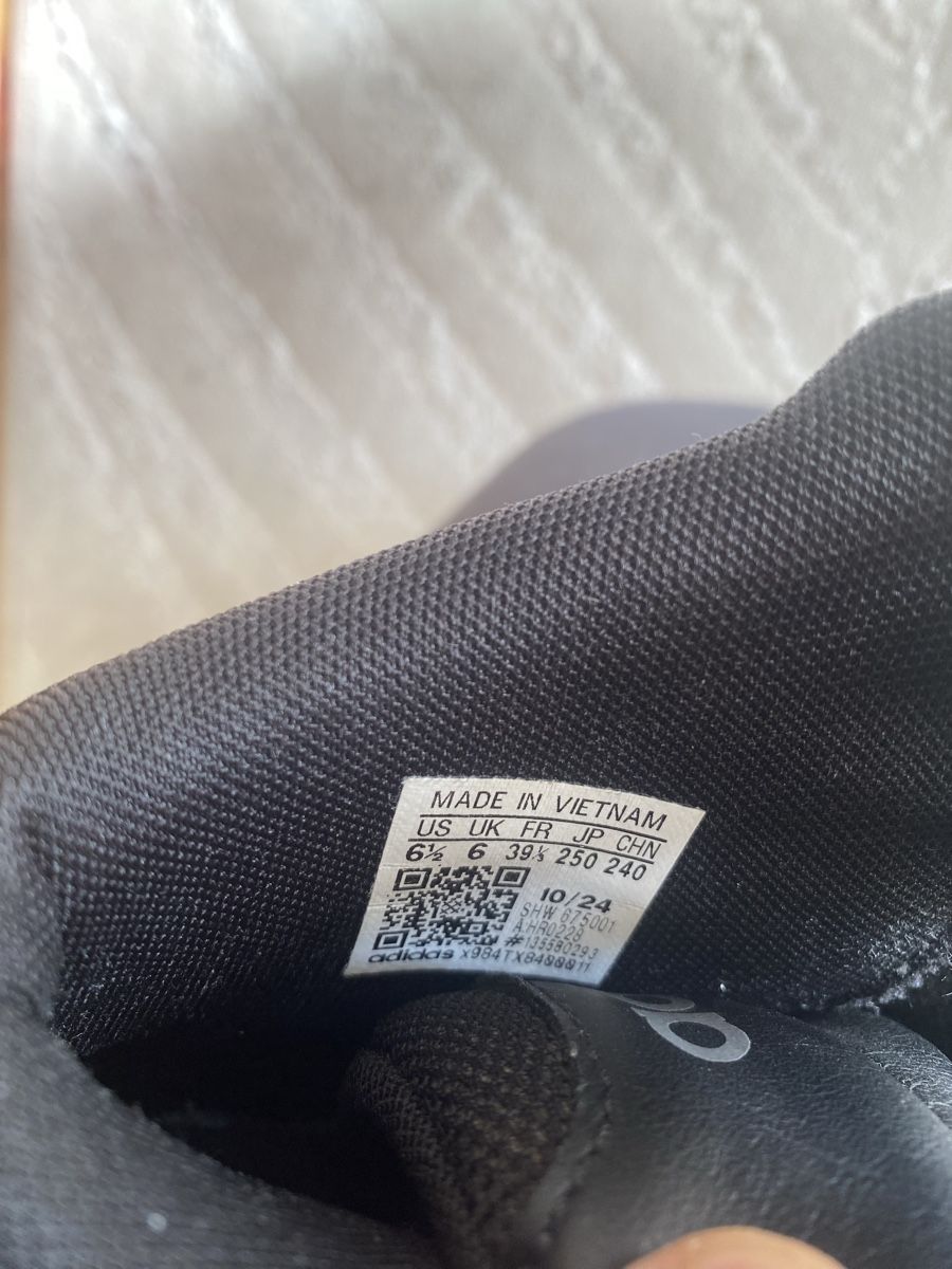 Scarpe da uomo: Adidas – Usato da Walenstadt venduto da szabojano 1