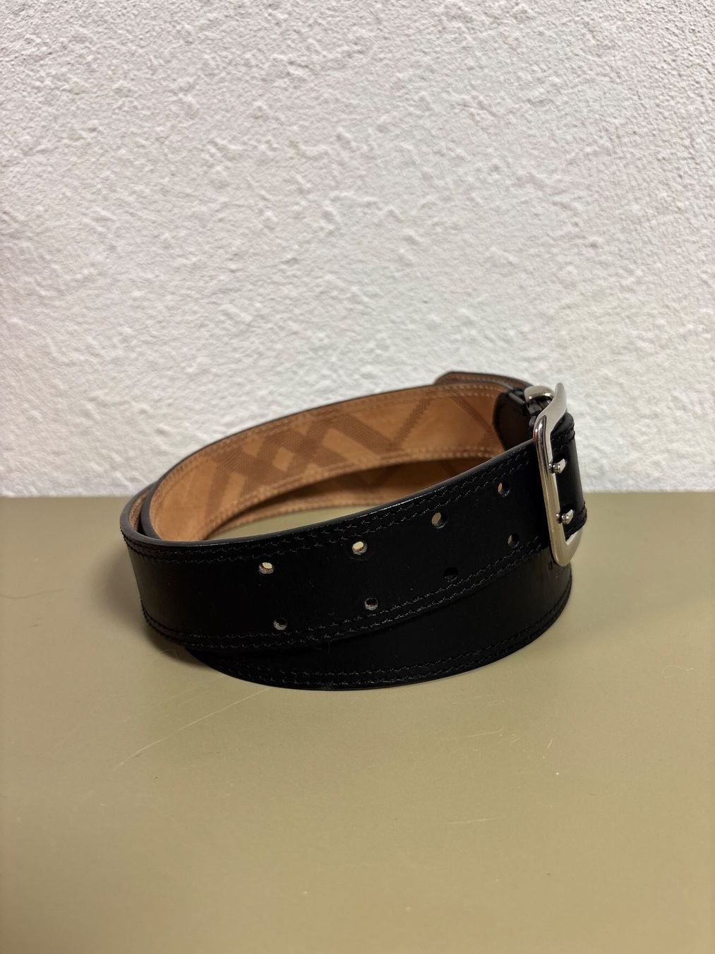 Burberry Cinture: Burberry Gürtel schwarz Gr. 100 – Usato da Bottmingen venduto da ana_5hrv 3