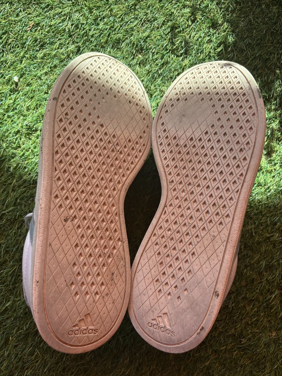 Adidas Herrenschuhe: Sneaker Adidas 44 M – Gebraucht aus Carabbia von ila_2jjj 4