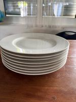 8 Essteller - Durchmesser 30 cm