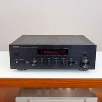 Yamaha R-N602 Netzwerk-Receiver – Schwarz