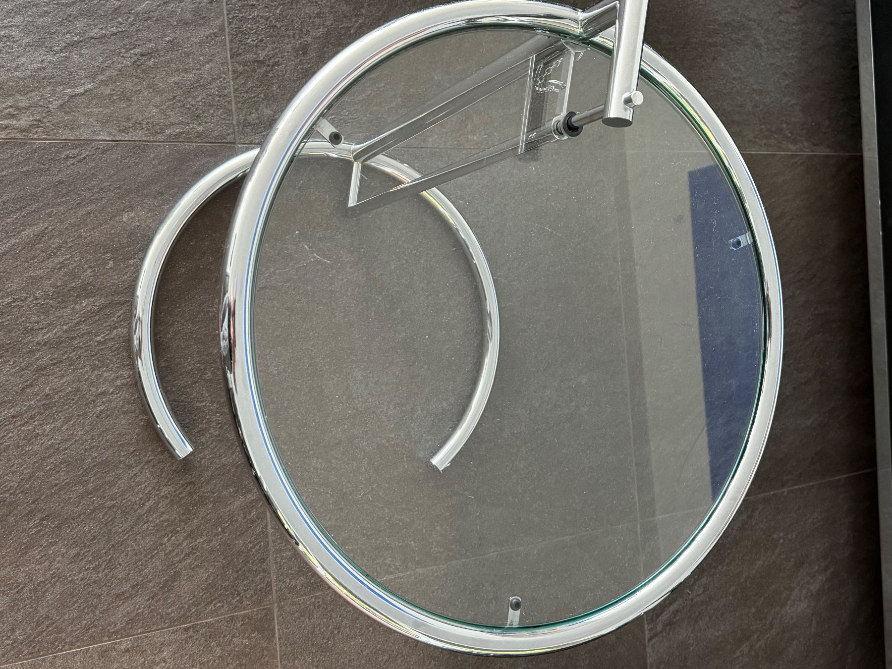 Tische: Beistelltisch Replika Eileen Gray | E1027 | ClassiCon – Gebraucht aus Zürich von TPur 2