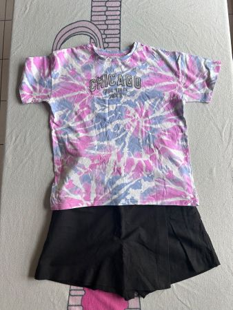 Sommerliches T-Shirt mit Shorts Set, Grösse 158, Neuwertig