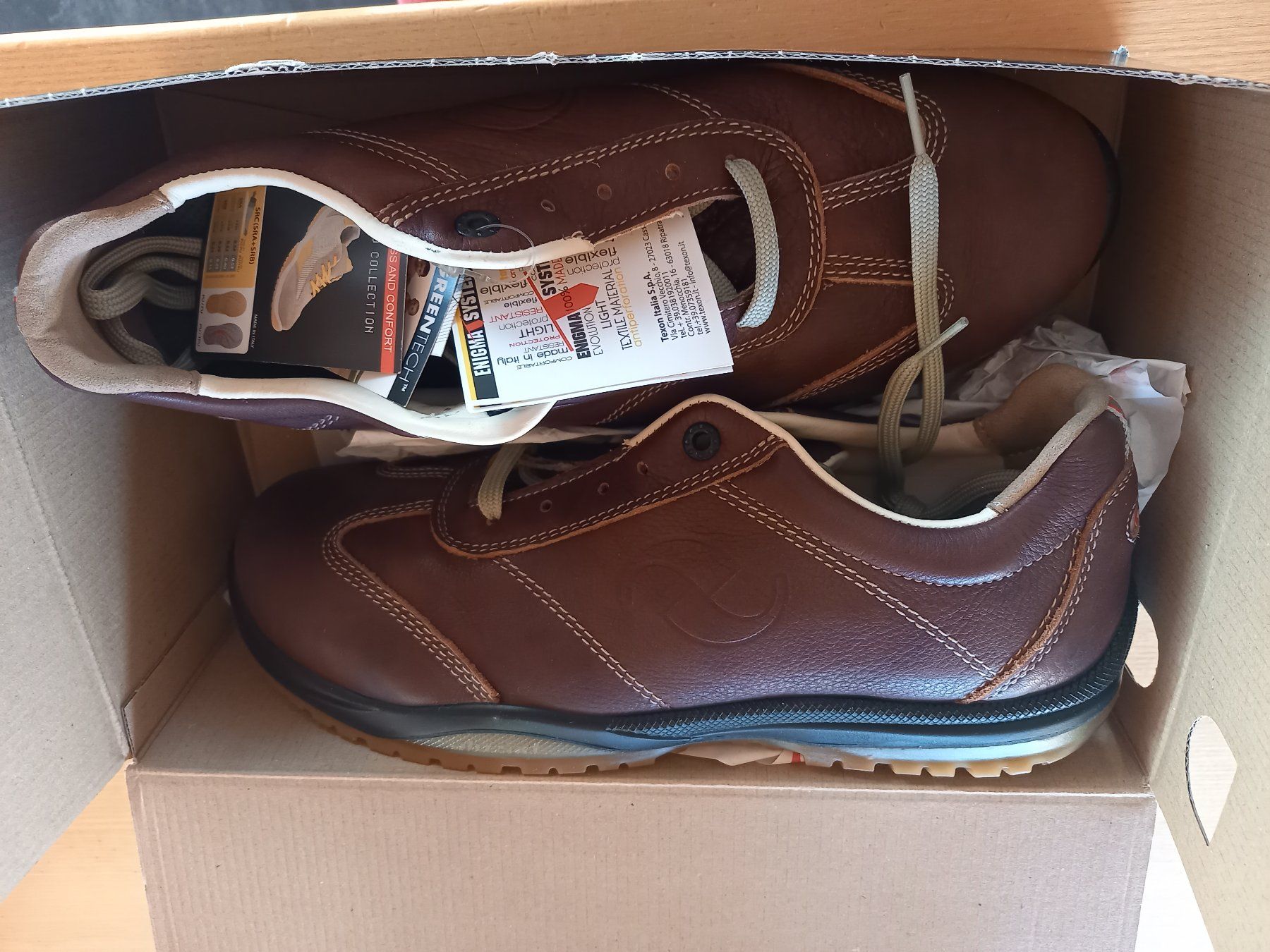Scarpe da uomo: Sicherheitsschuhe von Sixton - S3 - Gr.44 – Nuovo e nell'imballaggio originale da Cornol venduto da t84 1