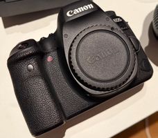 Canon EOS 6D Mark II mit Batteriegriff, 3x Akkus, 50mm