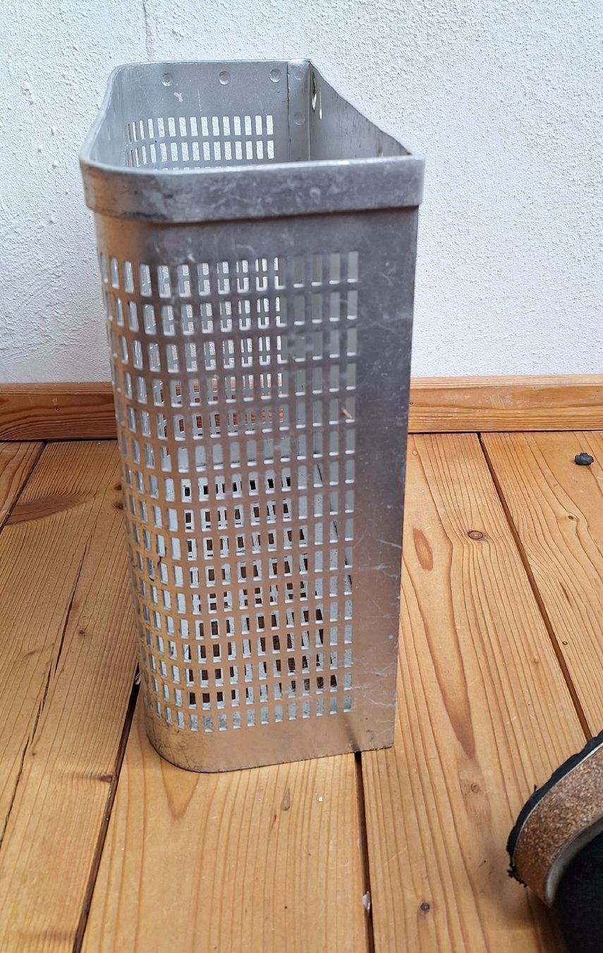 Cestini per rifiuti: SBB Abfalleimer/Aschenbecher – Usato da Züberwangen venduto da Christine55 2