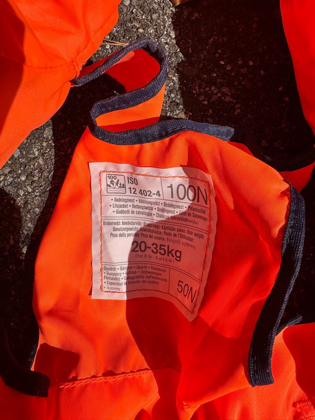 Helly Hansen Gilets de sauvetage: CHILDRENS HELLY HANSEN LIFEWEST – D'occasion à ZUMIKON par eds_6p7m 4