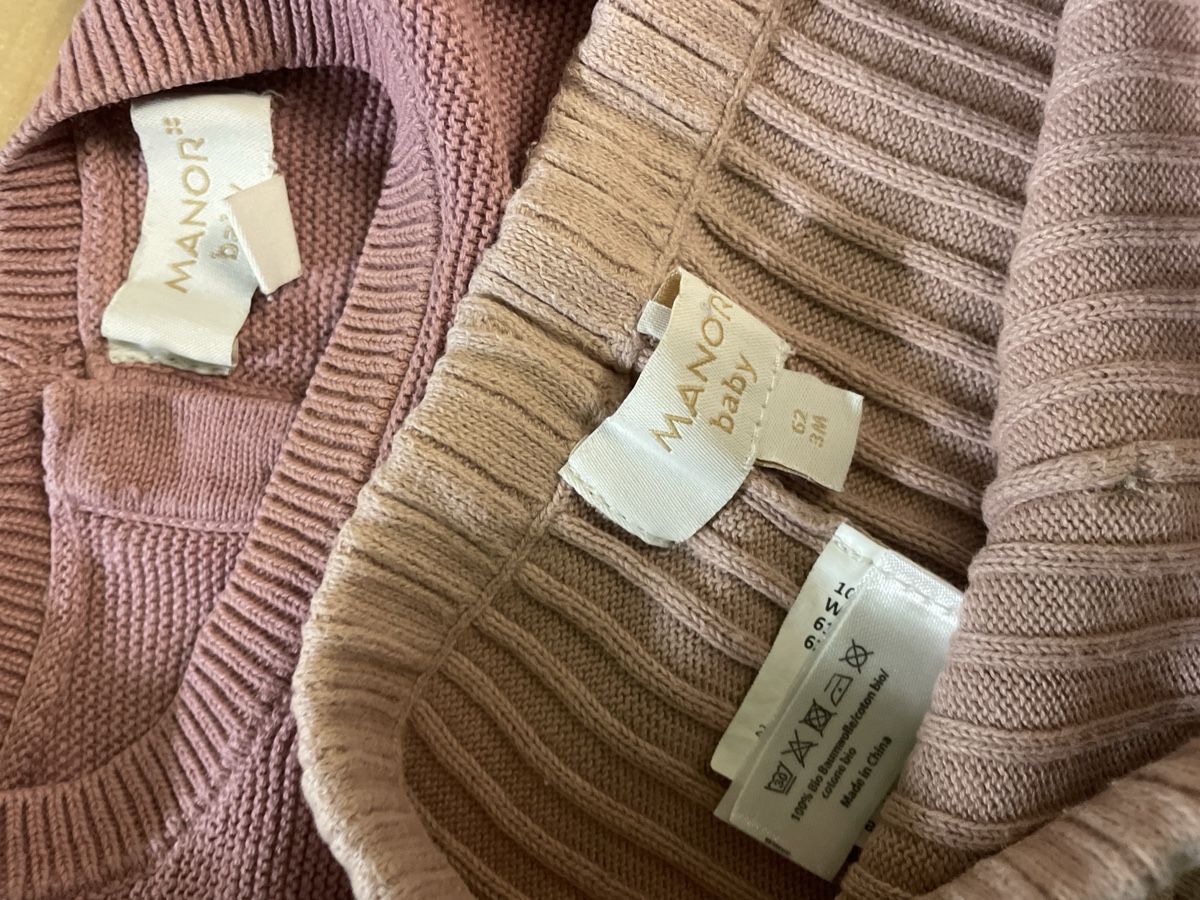 Manor Lotti & Set di vestiti: Manor Baby StrickSet Pullover Hose rosa Gr.62 – Usato da Obergerlafingen venduto da cabo4 2