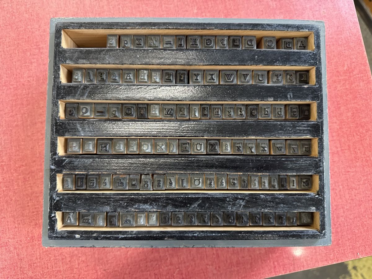 Timbri: Stempelset, Vintage Buchstaben – Usato da Näfels venduto da hel_qhr6 3
