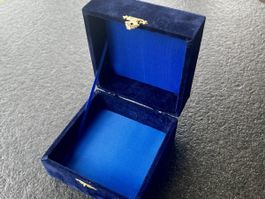 Kutahya Porselen Box Turkish Vintage