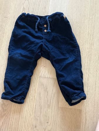 Gefütterte Hose - Grösse 86