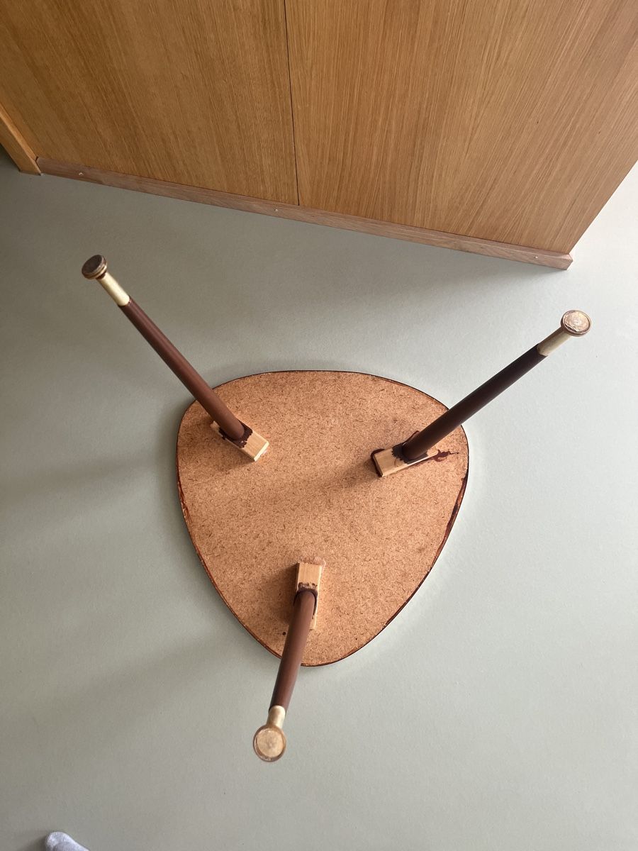 Tavoli: Mid-Century Side Table – Usato da Horw venduto da mnu_72lm 4