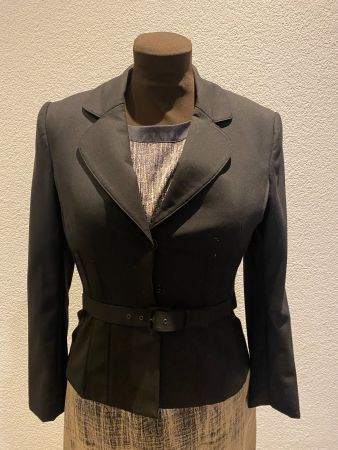 NISSA BLAZER 36