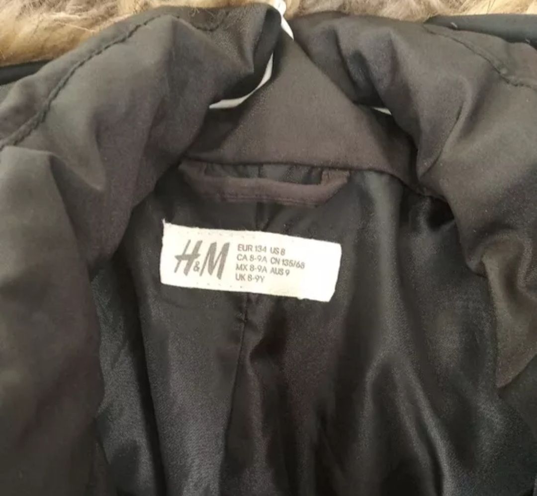 H&M Jacken & Mäntel: Winterjacke Mädchen Gr 134 – Gebraucht aus Binz von julijuli 6