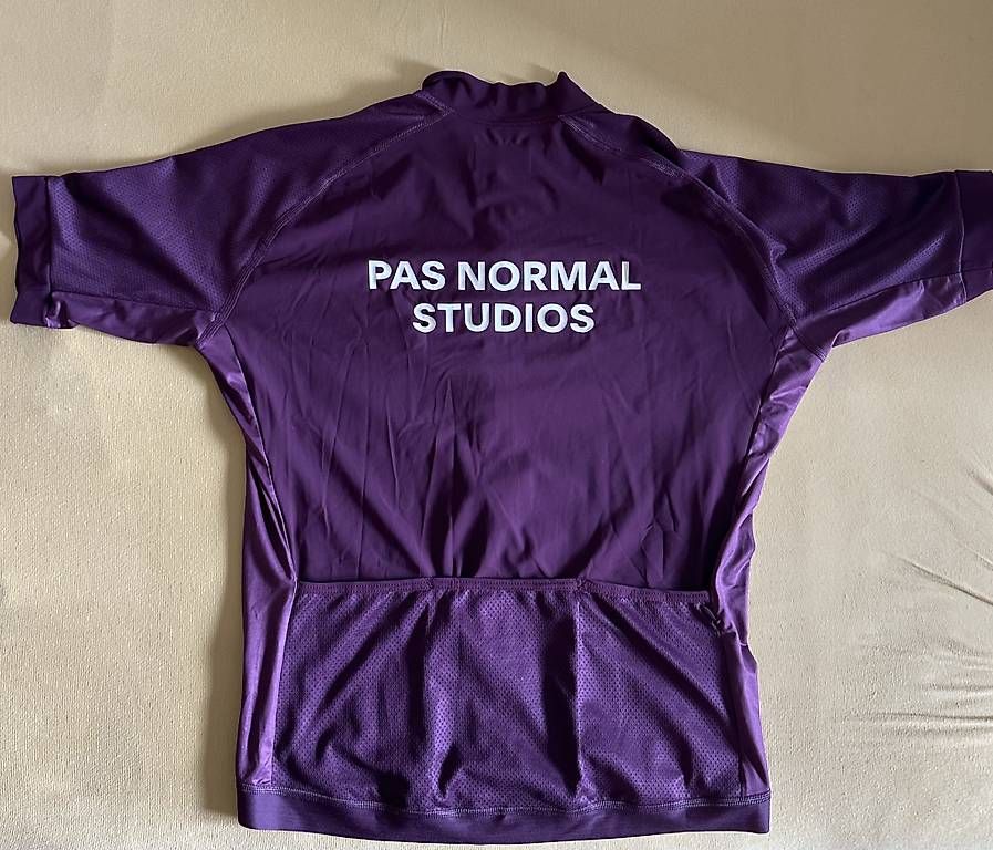 Pas Normal Studios Canottiere & Pantaloni: Pas Normal Studios Jersey L – Usato da Zollikofen venduto da tim_hj7n 1
