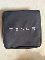 Original Tesla Mobile Connector Gen. 2 – unbenutzt, mit Case