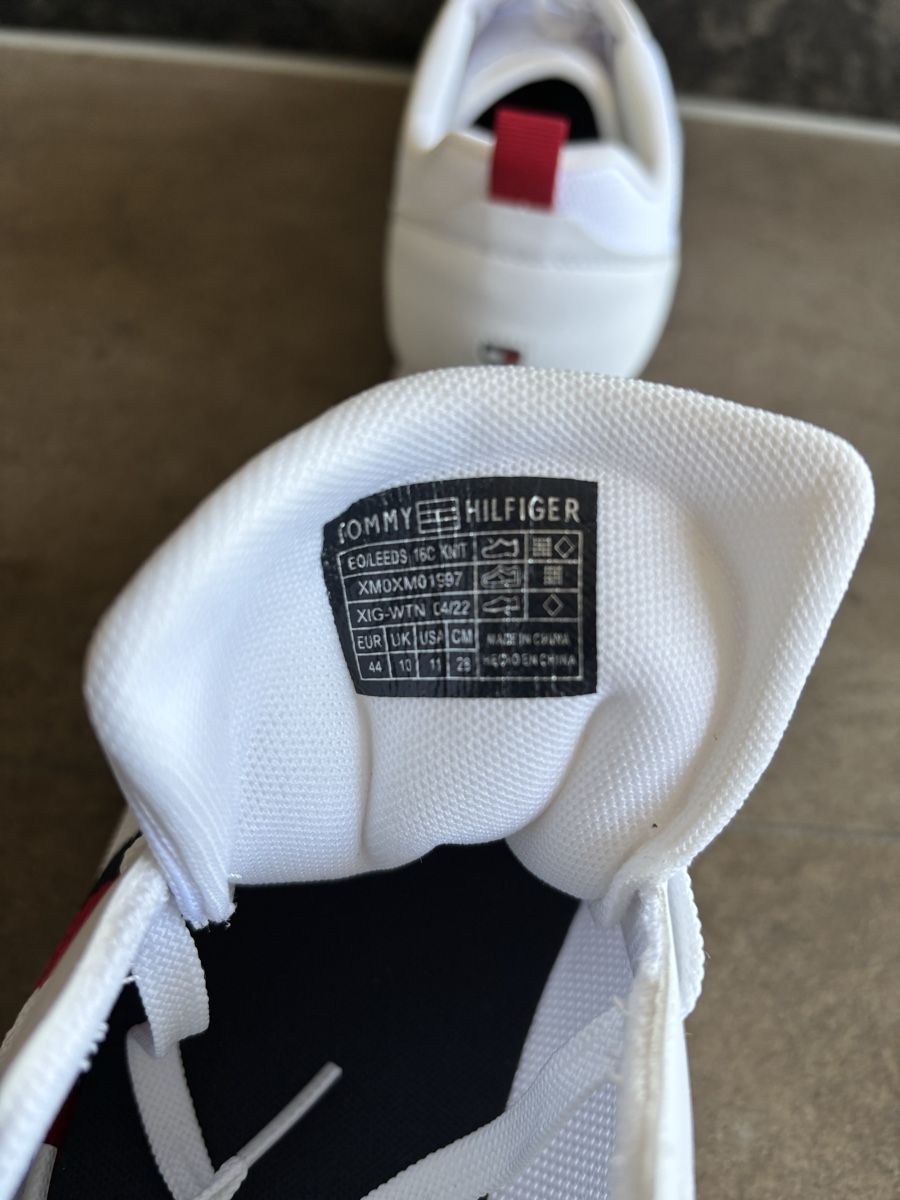 Tommy Hilfiger Scarpe da uomo: Tommy Hilfiger – Nuovo e nell'imballaggio originale da Corpataux venduto da seniz 7
