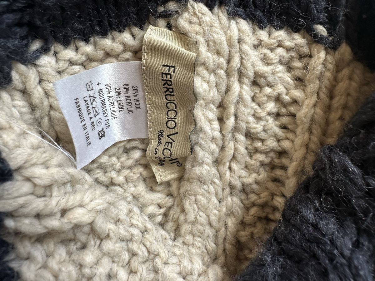 Copricapi, berretti & cappellini: Bonnet en laine  – Usato da Préverenges venduto da sop_57x2 1