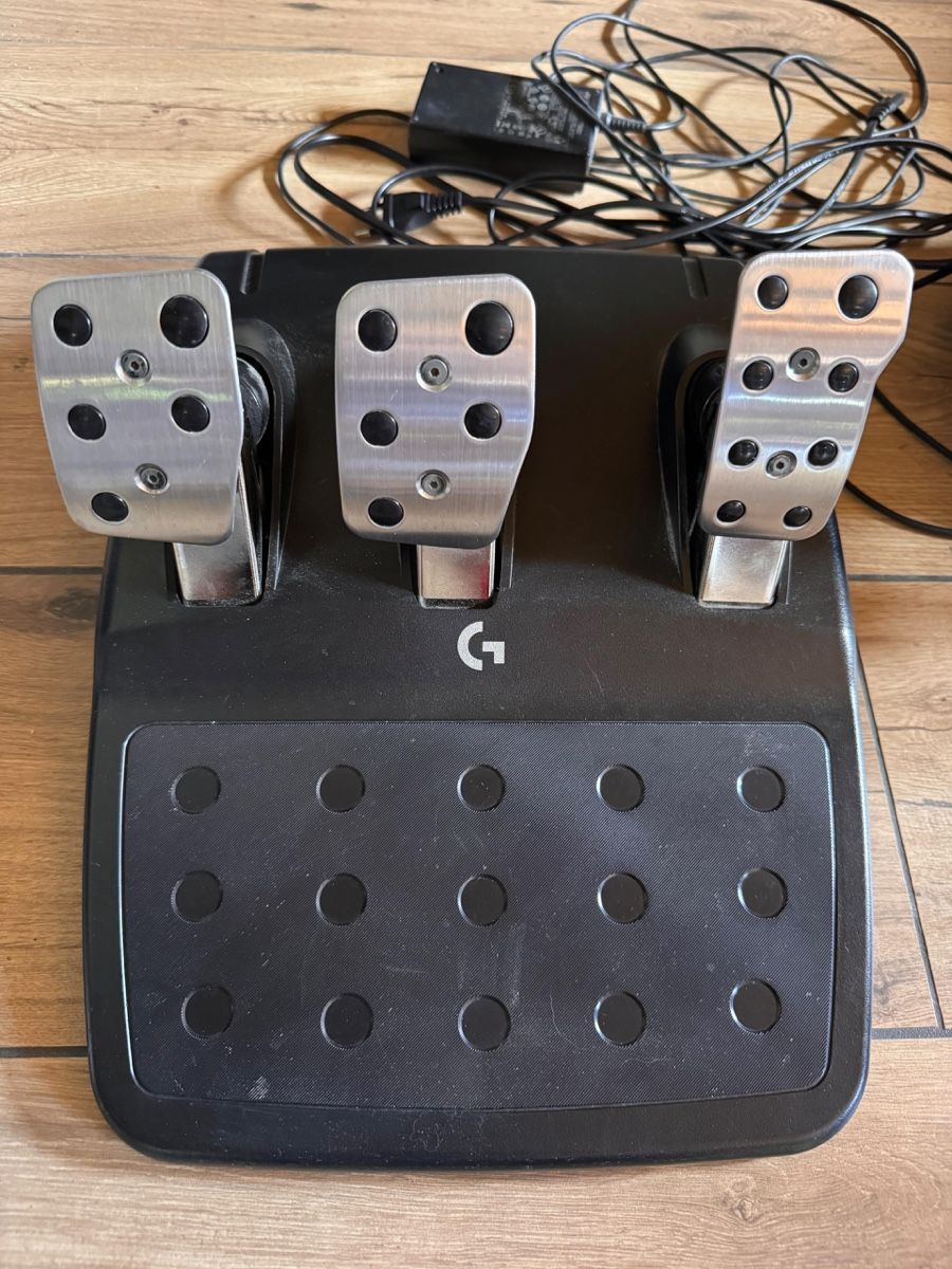 Systèmes de contrôle: Volant Logitech G293 PS5 – D'occasion à Val-d'Illiez par Chris__123 2