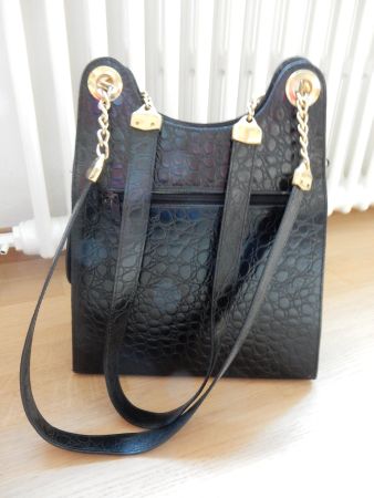 klassische, edle Tasche Umhängetasche schwarz (Kunst?/Leder)
