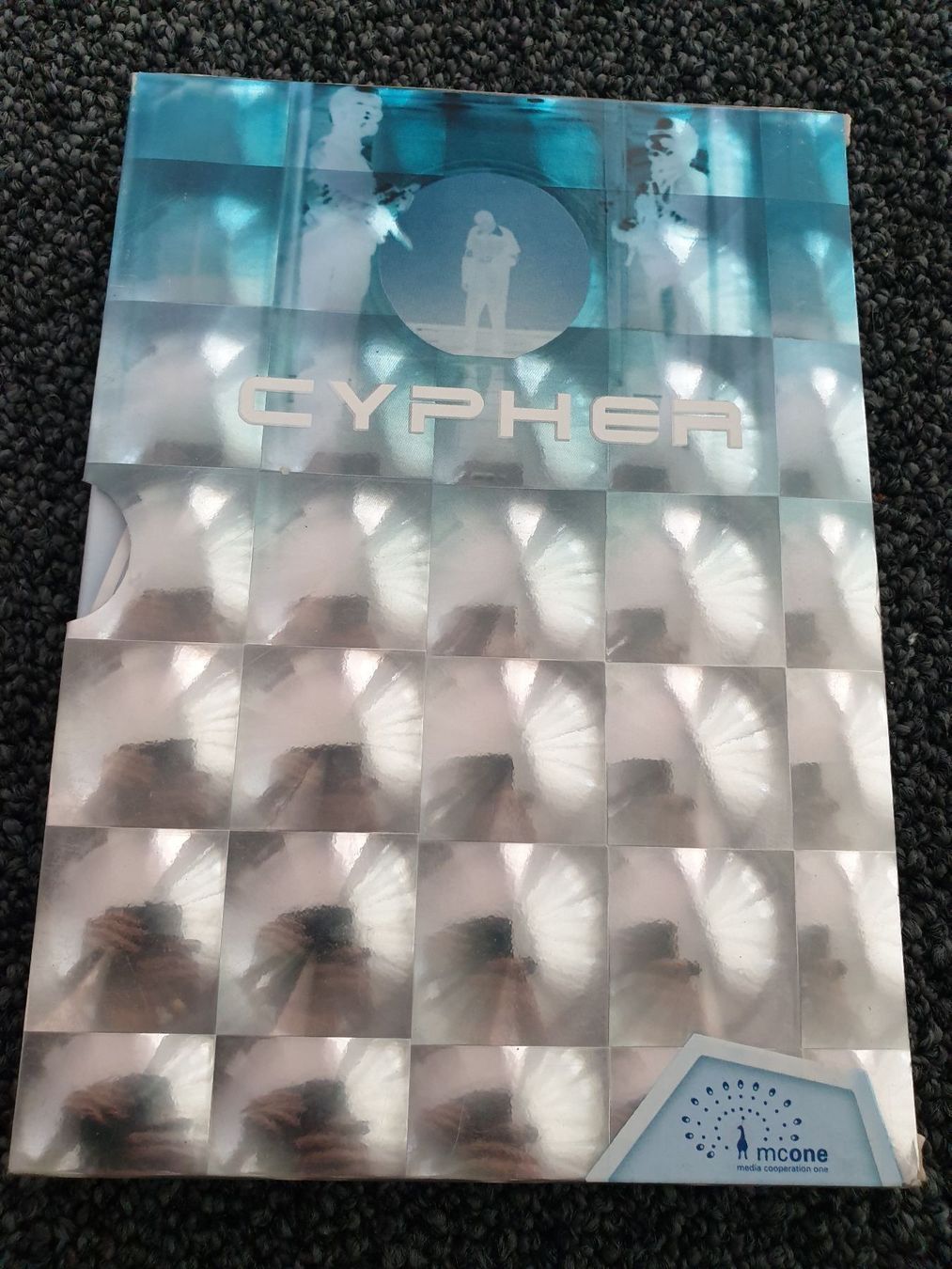 Tutti i DVDs: CYPHER (3504) – Usato da Ruswil venduto da Ruck.Zuck. 1