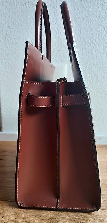 Sacs femmes: Tasche Burberry – D'occasion à Sempach par den_txx7 2