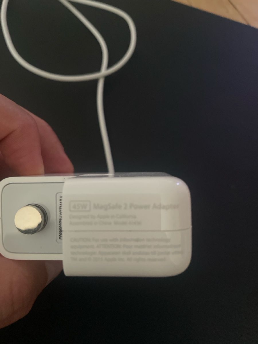 Apple Caricabatterie: Apple 45W MagSafe 2 Power Adapter  – Usato da Kräiligen venduto da SITARO 5