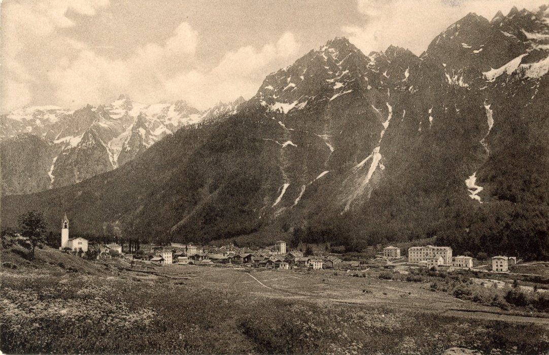 Cartoline postali: Vicosoprano   GR   im Bergell – Usato da Brig venduto da Valcards54
