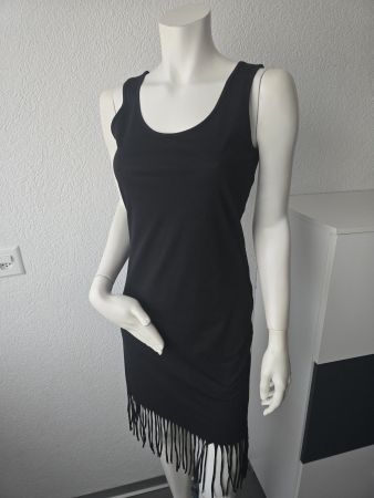 Robe noir a frange T-M