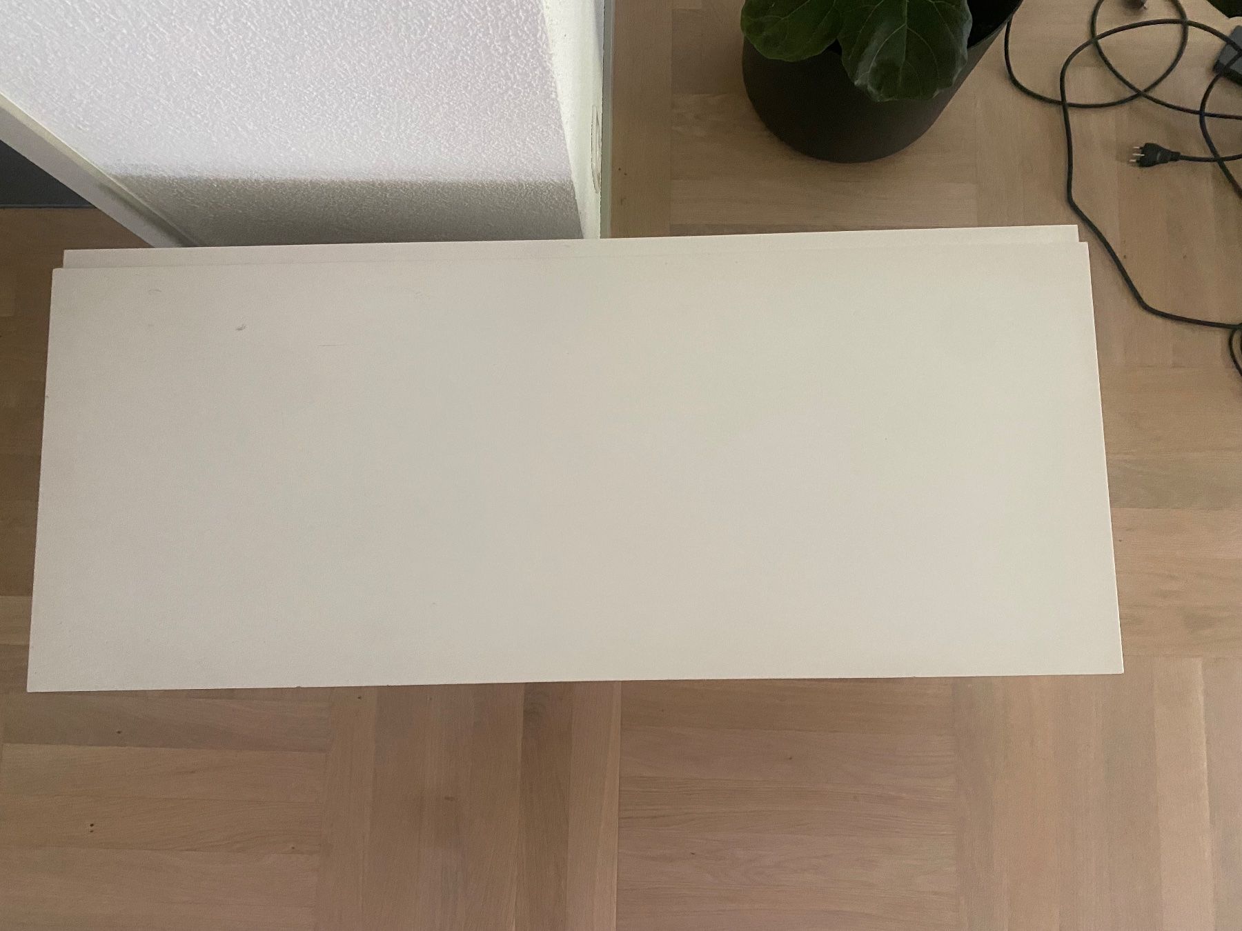 Commodes: Weisses Sideboard mit Schubladen – D'occasion à Thalwil par cla_95y9 1