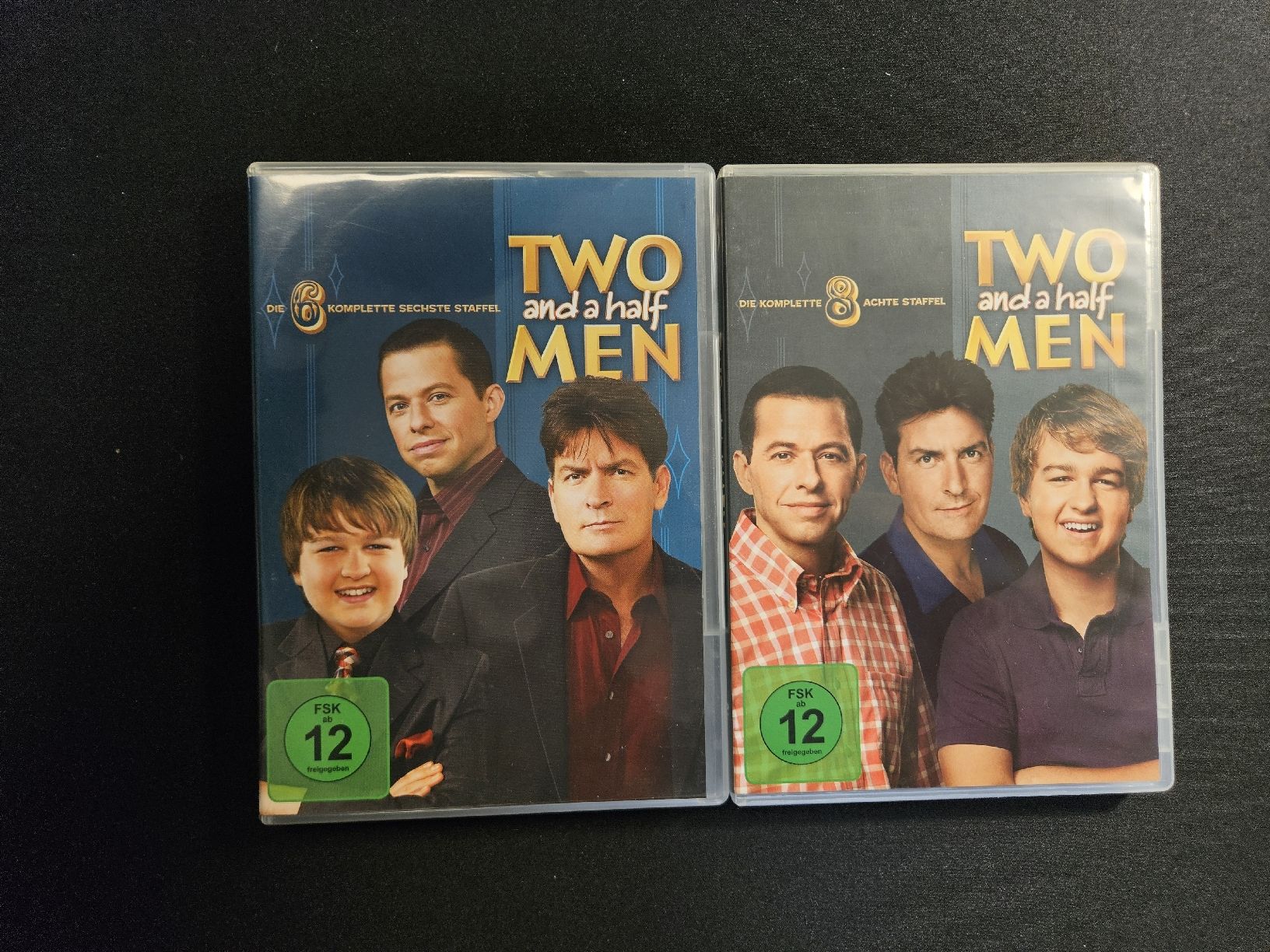 Tutti i DVDs: Two and a Half Men, Staffel 6 und 8 – Usato da Lenzburg venduto da fischerus