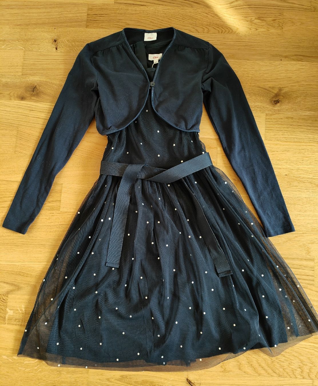 S.Oliver Vestiti & Gonne: s.Oliver Kleid mit Bolero / Grösse 134 – Nuovo e nell'imballaggio originale da Kleinandelfingen venduto da Stitch2014 3