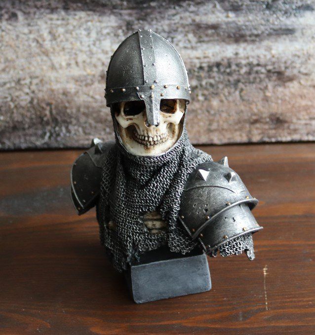 Figuren: Into the Knight Büste – Neu und originalverpackt aus Menziken von mrpaedu 5
