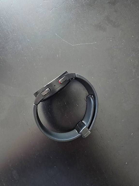 Smartwatch: Samsung Galaxy Watch pro 5 LTE – D'occasion à Oberglatt ZH par vobione 2