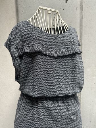 Sommerkleid mit Muster, perfekt für warme Tage - Gr. S