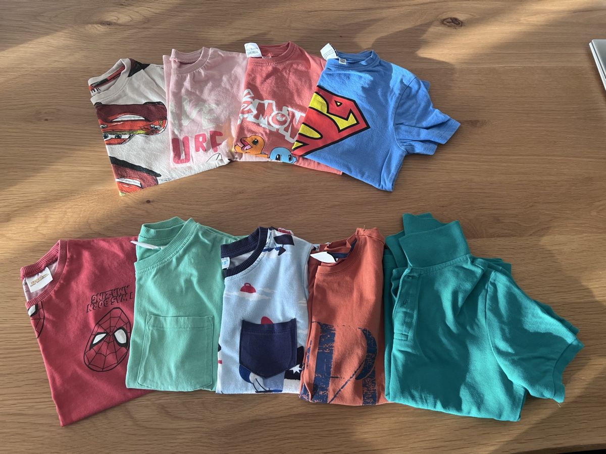 Chemises, T-shirts & Polos: Tshirt – D'occasion à Langenthal par Nu89 1