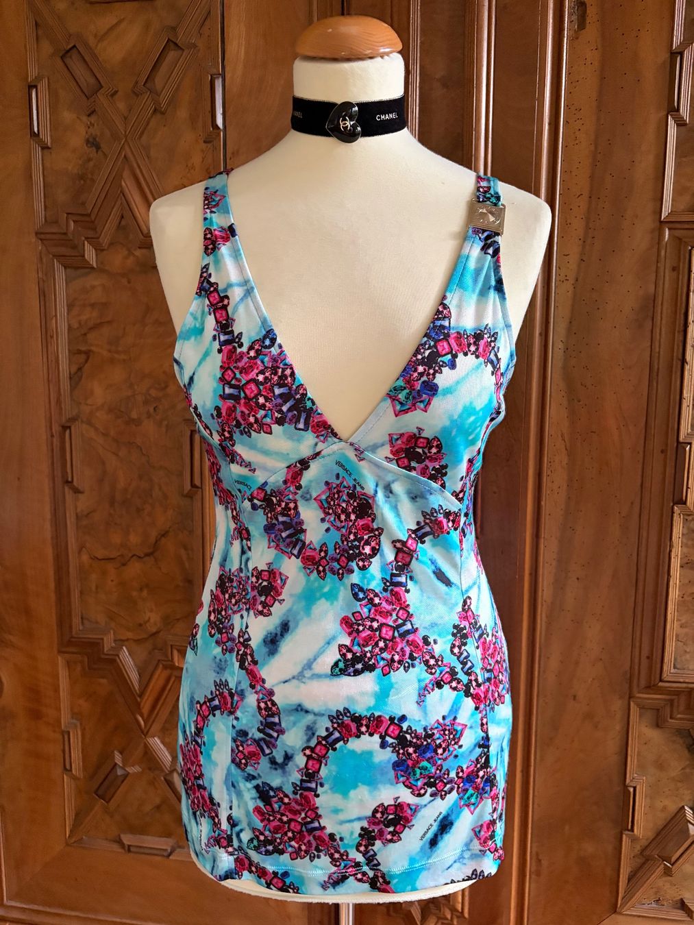 Versace Top: VERSACE TOP  Gr. 42IT   Neu mit Etikett 235,- – Nuovo e nell'imballaggio originale da Interlaken venduto da Bona55 7