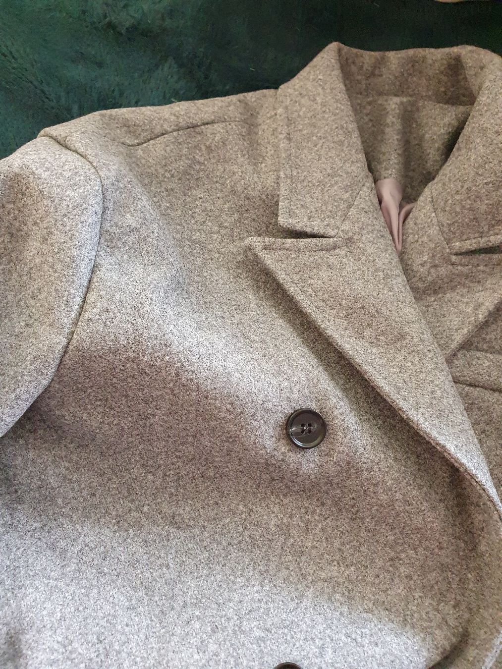 Cappotti: Manteau long gris, avec boutons noir. – Nuovo (secondo la descrizione) da Prilly venduto da Framboise.2000 3