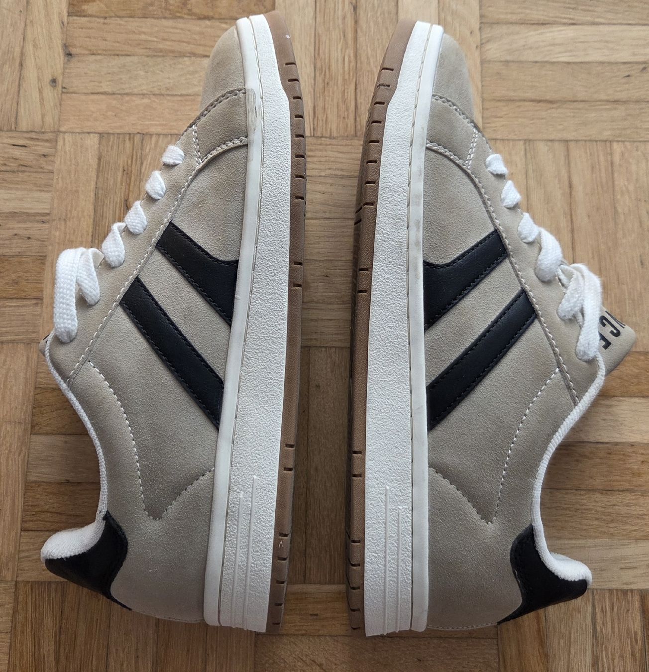 Herrenschuhe: Venice Trainer Beige – Neu (gemäss Beschreibung) aus Sennhof (Winterthur) von Hirnschmadder-1 1