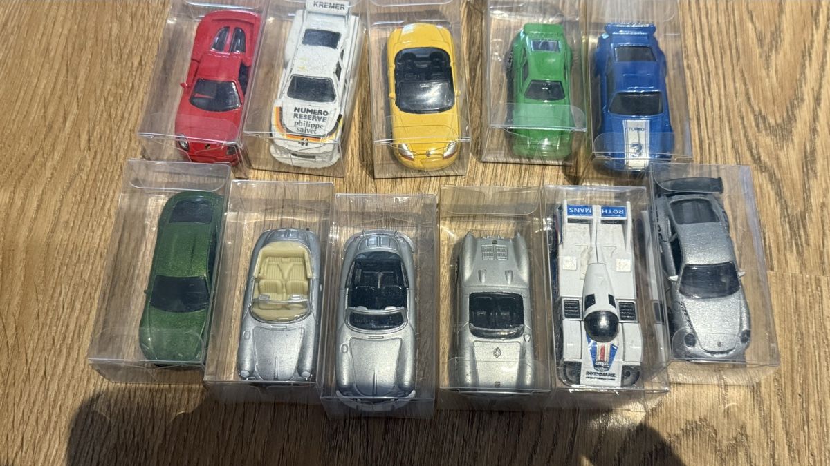 Modellini d'auto: 11 Porsche de marques diverses – Usato da Villars-sur-Glâne venduto da Mitodc2