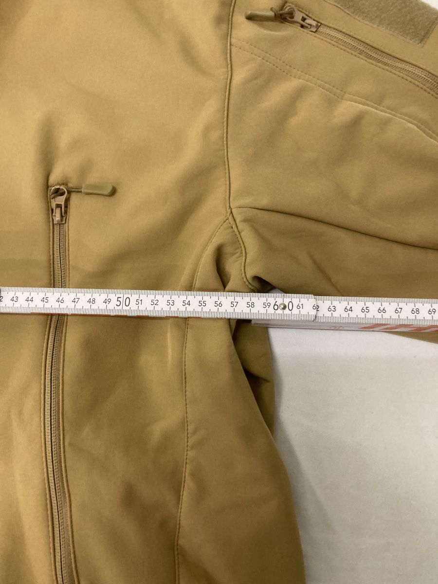 Giacche: Softshell Jacke XXL, Beige, Neu! Army – Nuovo (secondo la descrizione) da Aarwangen venduto da to-hirschi 6