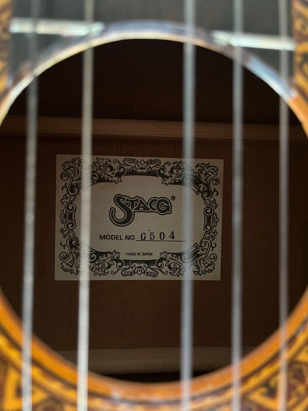 Strumenti musicali: Gitarre / Akustikgitarre / Stagg – Difettoso da Bern venduto da fluxus02 1