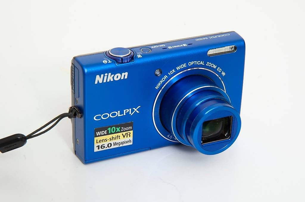 Nikon Kamera: Nikon Coolpix S6200 – Gebraucht aus Lausanne von Phlox02 3